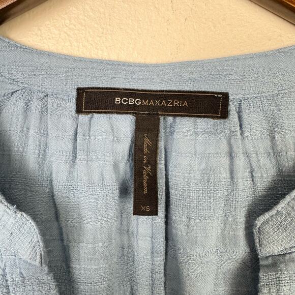 BCBGMaxazria | Elin Blue Cold Shoulder Textured Cotton Relaxed Fit Top - Picture 10 of 11